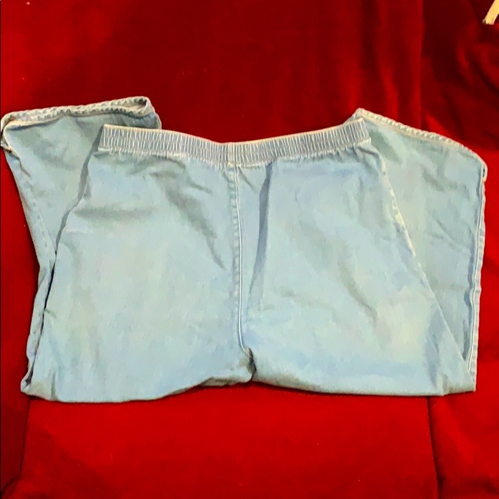 Denim Capris - Picture 3 of 4